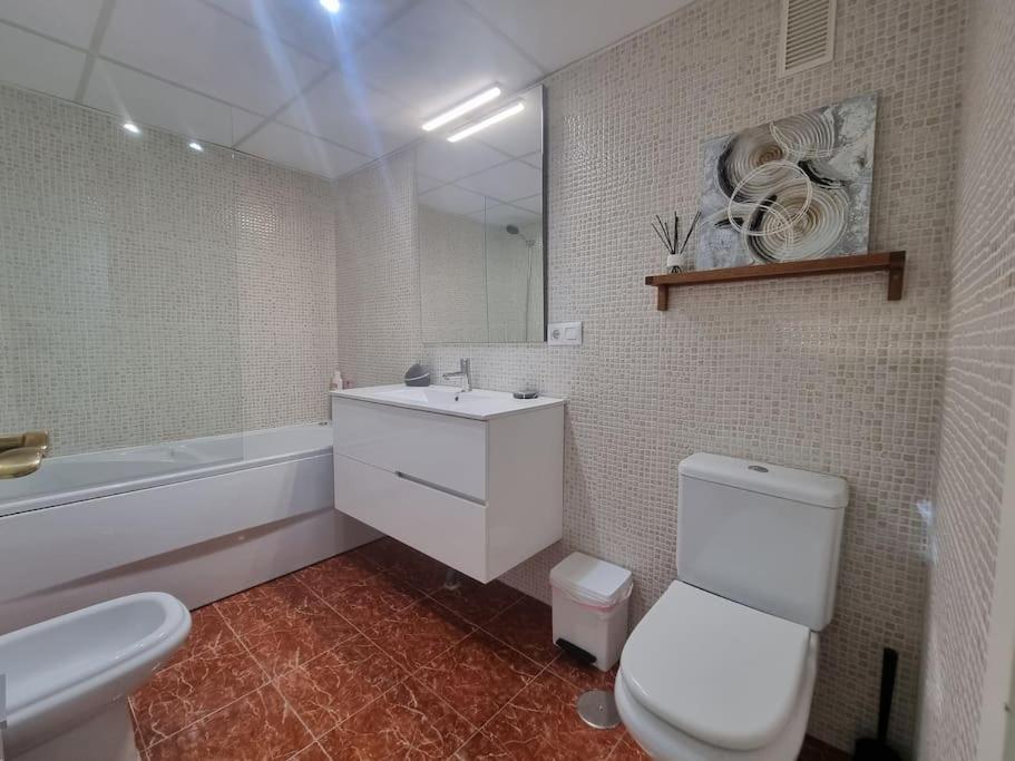 Apartamento Centro Y Playa Torremolinos Luaran gambar